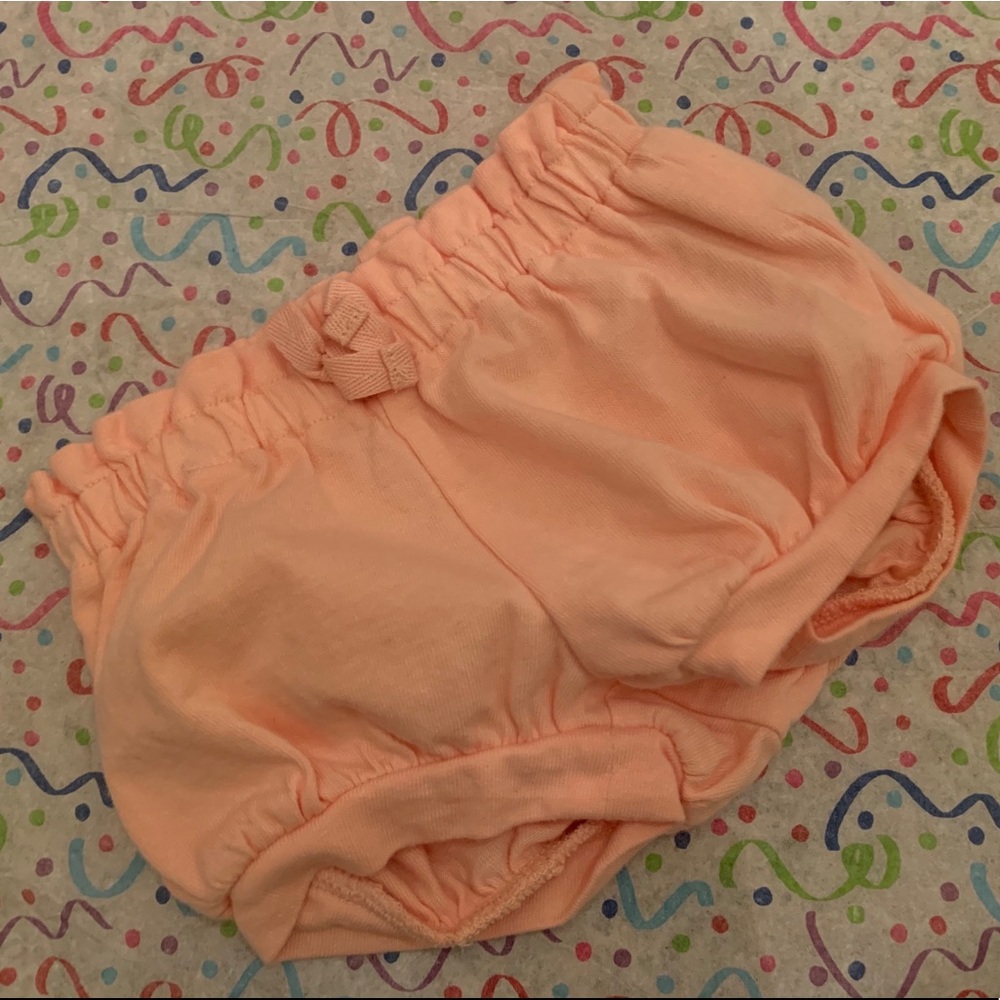 OLD NAVY BABY GIRLS SHORTS Sz 0-3M